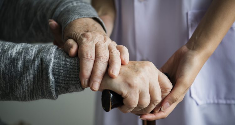 Ehpad à Brest : bien choisir pour le bien-être de ses proches