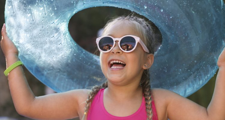 Protection solaire enfant : le guide complet pour un été sans risque